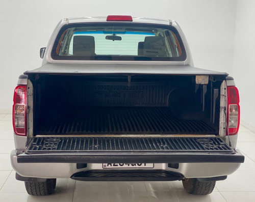 Nissan Frontier S 4X4