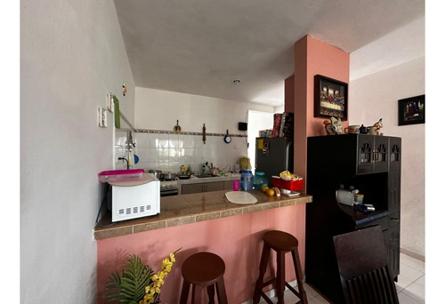 Casa De Una Planta En Venta, Dentro La Ciudad, Mérida,204