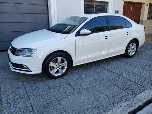 Volkswagen Vento 2.5 Advance Plus 170cv Tiptronic 2015