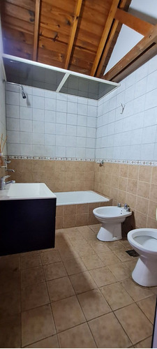 Alquiler De Departamento 3 Ambiente En Caseros, Tres De Febr