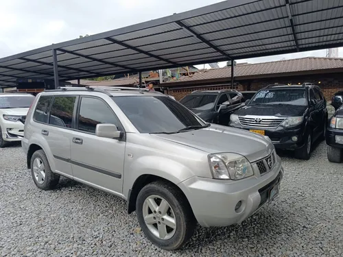 Nissan Xtrail 2.5 S Basica