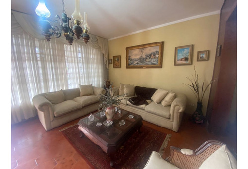 Casa En Venta Trigal Centro De 2 Niveles Calle Cerrada Cb-8062501
