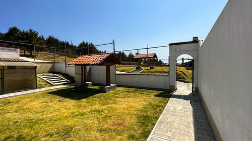 Terreno En Zinacantepec De 8,500mts Para Desarrolladores O Rancho