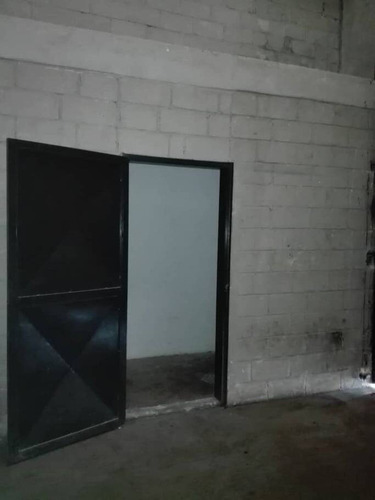 Imagen 2 de 15 de Johanna Castillo Vende 04145951217 Galpon En San Diego