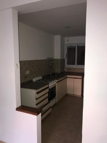 Imagen 11 de 12 de Departamento 1dorm A Dos Cuadras Del Panal - Barrio General Paz