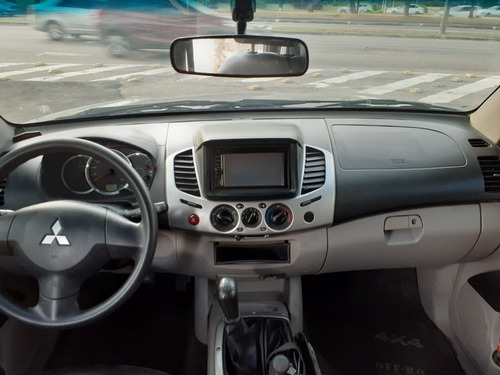 Imagem 11 de 13 de Mitsubishi L200 Triton