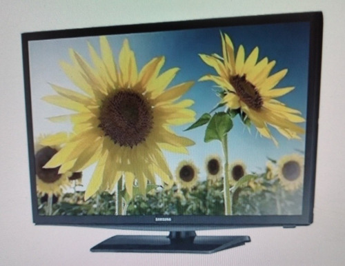 Imagen 1 de 9 de Monitor Televisor Samsung De 24