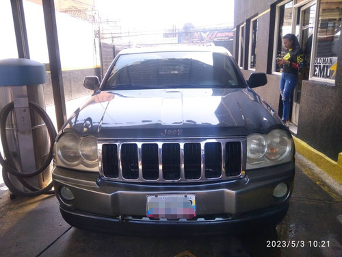 Imagen 3 de 10 de Jeep Grand Cherokee