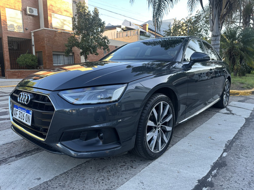Audi A4 2.0 40 Tfsi Front