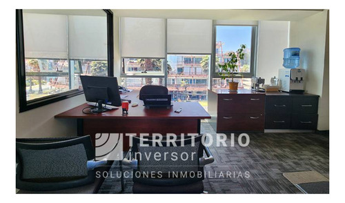 Imagen 11 de 18 de Se Vende Amplia Oficina En Av. Borgoño