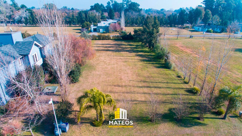 Imagen 2 de 14 de Casa Quinta Country El Paraiso Pileta, Quincho, Parrilla