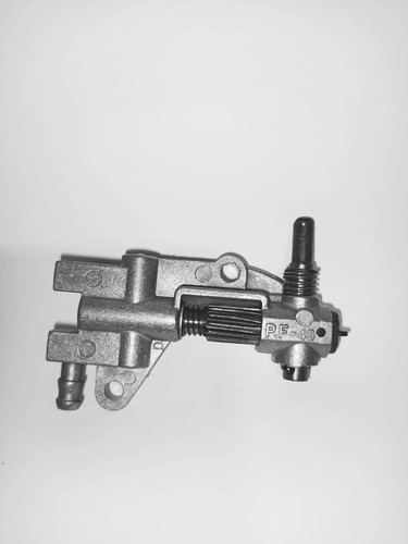 Imagen 2 de 4 de Bomba De Aceite Para Motosierras Chinas