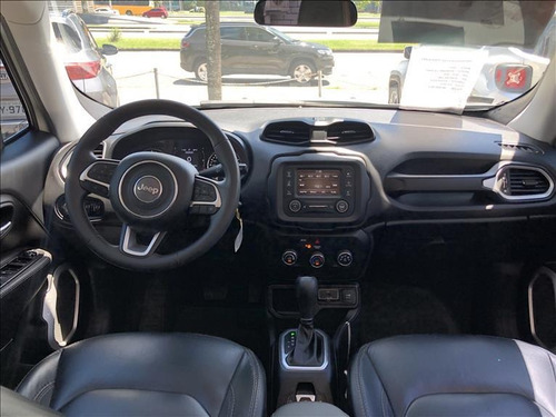 Imagem 8 de 12 de Jeep Renegade Jeep Renegade 1.8 Sport