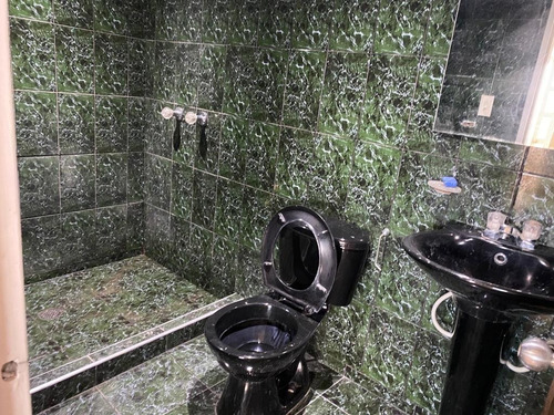 Imagen 8 de 19 de Casa Con 3 Apartamentos... Km14 El Junquito