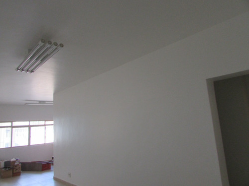 Imagem 7 de 14 de Casa 2 Quartos Com Terreno De 250 M2, Isolada Dos 2 Lados