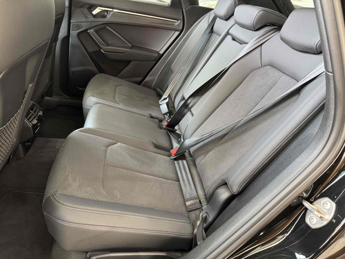 Audi Q3 2.0 40 TFSI GASOLINA PERFORMANCE BLACK QUATTRO TIPTRONIC