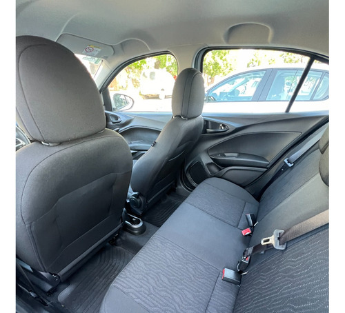 Fiat Cronos 1.3 Drive Cvt
