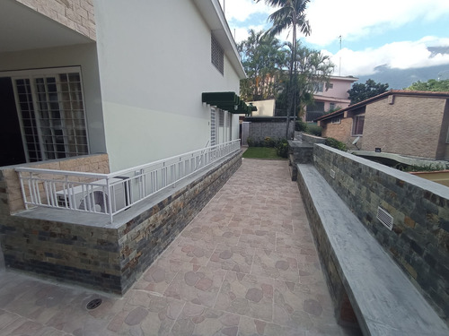 Imagen 15 de 30 de Se Vende Casa 550m2 4h+s/4b/4p Lomas De Chuao 4644