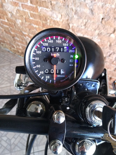 Suzuki Intruder 125