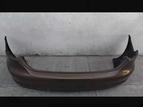 Facia Trasera C/detalles Vw Jetta Mk6 2011-2016 (Usado)