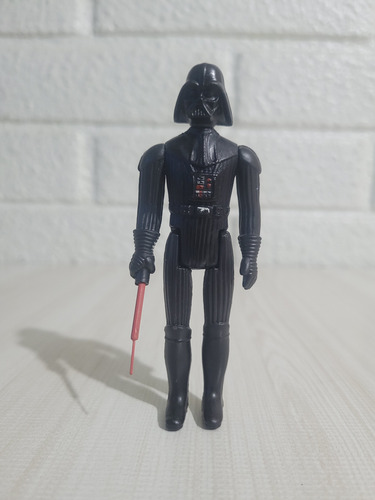 Star Wars Vintage, Darth Vader De 1977 Con Sable Repro (Usado)