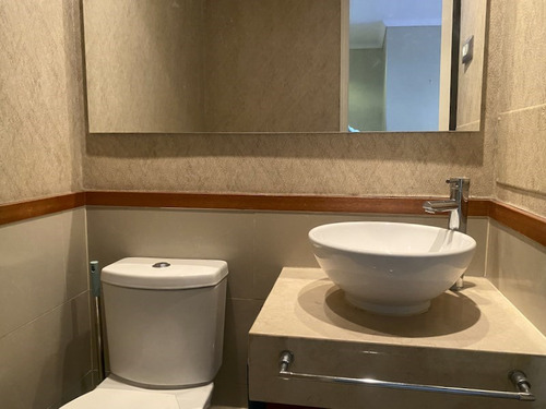 Depto 1dor + 2 Baños+ 1est+ 1bod/terraz/ Metro/