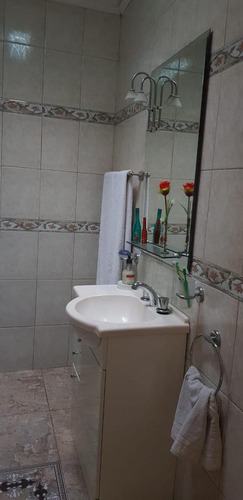 Casa En Venta - 2 Dormitorios 1 Baño - Cochera - 311,6mts2 - Ensenada