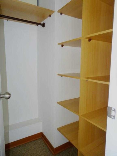 Impecable Con Balcones
