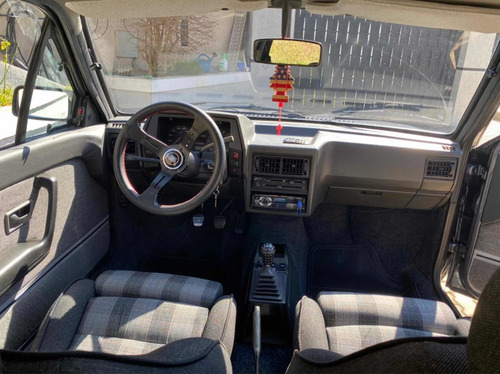 Imagem 10 de 15 de Volkswagen Gol Gl 1.8 Injetado