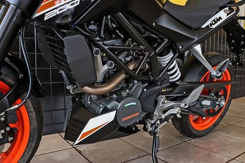 Imagem 5 de 12 de Ktm Duke 200