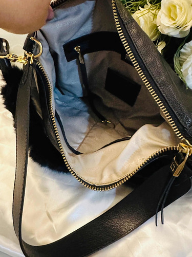 Bolsa Couro Molinho Luz Da Lua Com Detalhe Em Pelo (Usado)