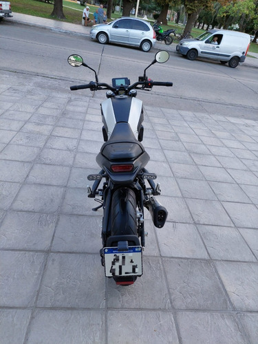 Imagen 9 de 15 de Benelli Leoncino 250 2020 1.800km