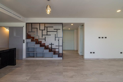 Imagen 17 de 22 de Venta Casa En Puerto Cancún Frente Al Mar