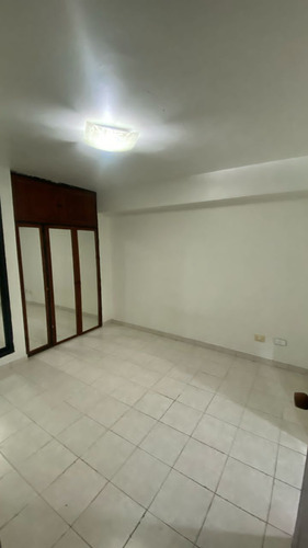 Oportunidad En Los Mangos Res Sinamaica-sl