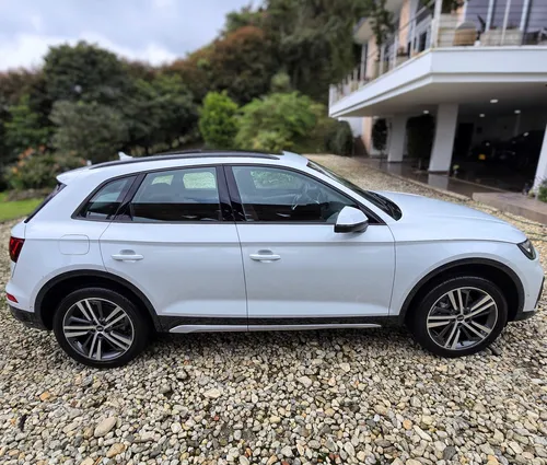 2.0 Mild-hybrid / Único Dueño / Como Nueva