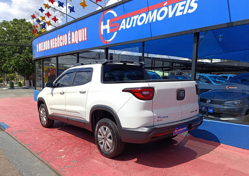 Fiat Toro 1.8 16v Freedom Flex 4x2 Aut. 4p