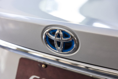 Toyota Corolla Xei Hybrid 2025 Gris Plata 0km
