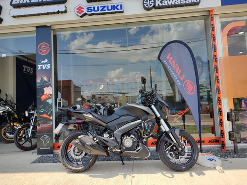 Bajaj Dominar