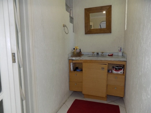 Casa Em Vila Assunção Com 3 Dormitórios - Vz4139