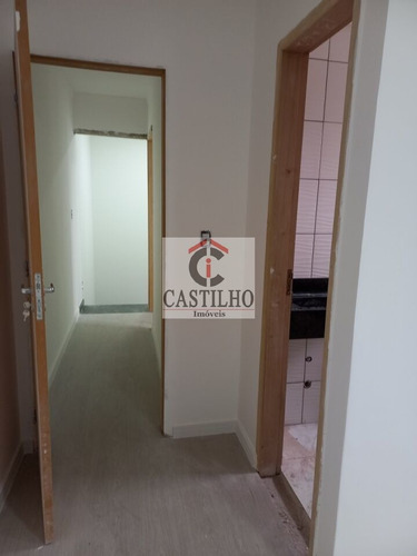 Imagem 8 de 11 de Sobrado À Venda 2 Suítes, 75 M² - Água Rasa - Mo24120