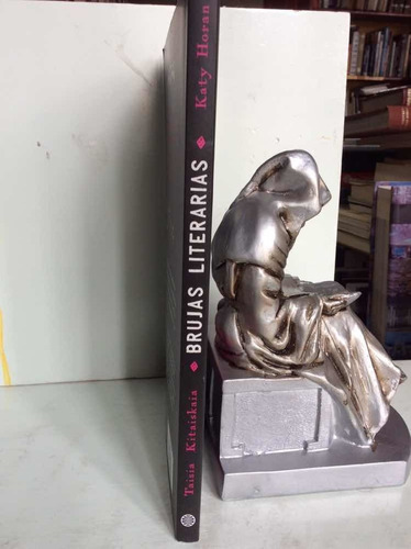 Brujas Literarias - 30 Grandes Escritoras - Ilustrado