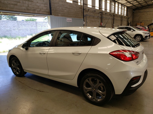Imagen 5 de 15 de Chevrolet Cruze 5 1.4 Lt At 5p