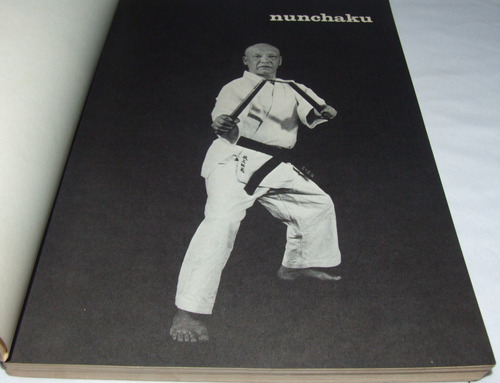 Nunchaku And Sai. Sakagami. Artes Marciales. Chacos. Libro (Usado)