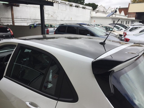 Chevrolet Onix Rs
