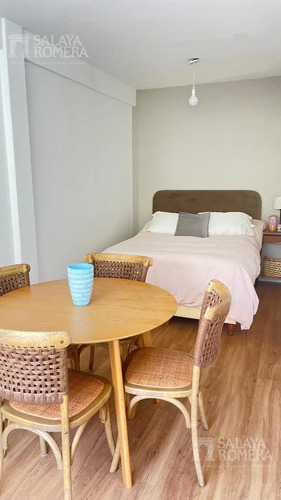 Departamento En Venta - Olivos - Monoambiente Amplio Y Luminoso