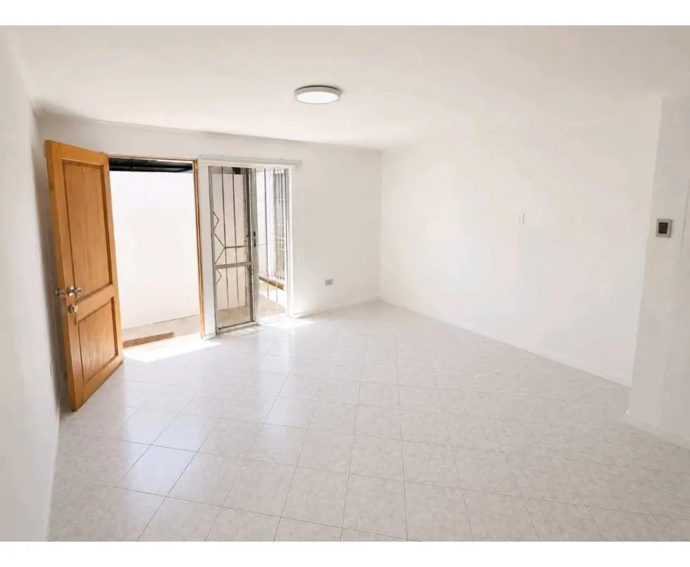 Imagen 2 de 12 de Casa Para Empresa En Pleno Centro Copiapó