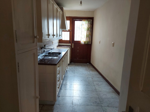 Imagen 14 de 18 de Venta Casa En Una Planta De 3 Dormitorios, Fondo Y Garaje