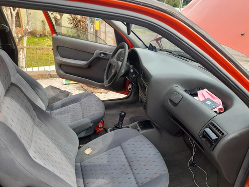 Imagem 5 de 14 de Volkswagen Gol 1998 1.0 Mi 3p