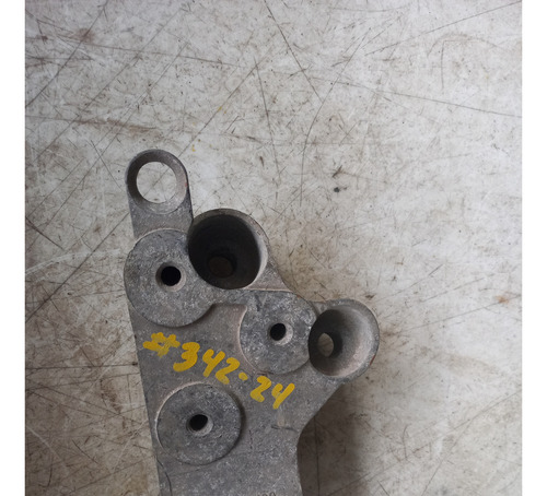 Base Soporte De Transmisión Vectra 02-06 #342 (Usado)