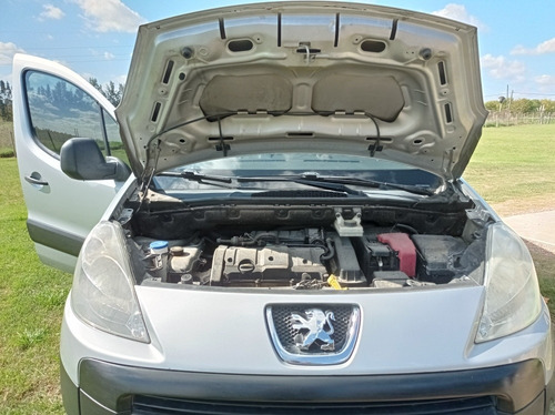 Peugeot Partner 1.6 Hdi Furgon Confort Airbag 2011